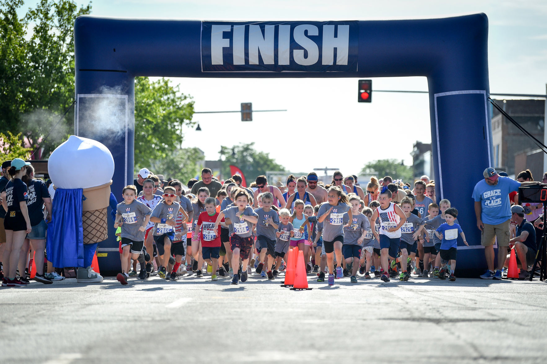 070419-mda-spt-firecracker-run-060a.jpg